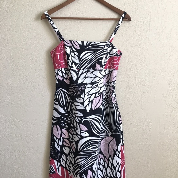 Ann Taylor Dresses & Skirts - Ann Taylor cotton pique hibiscus print sun dress